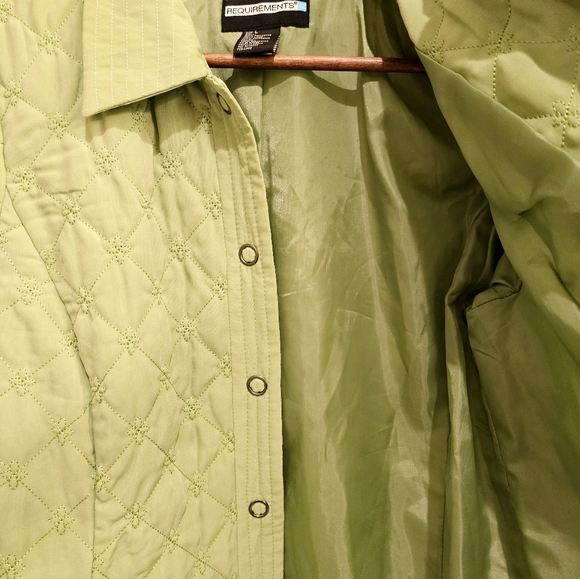 Spring Green Quilted Jacket - Large - Picture 2 of 5